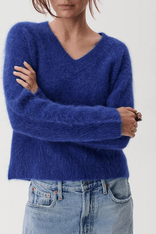 Kit V-Neck Pullover Sweater in Sapphire - obligato