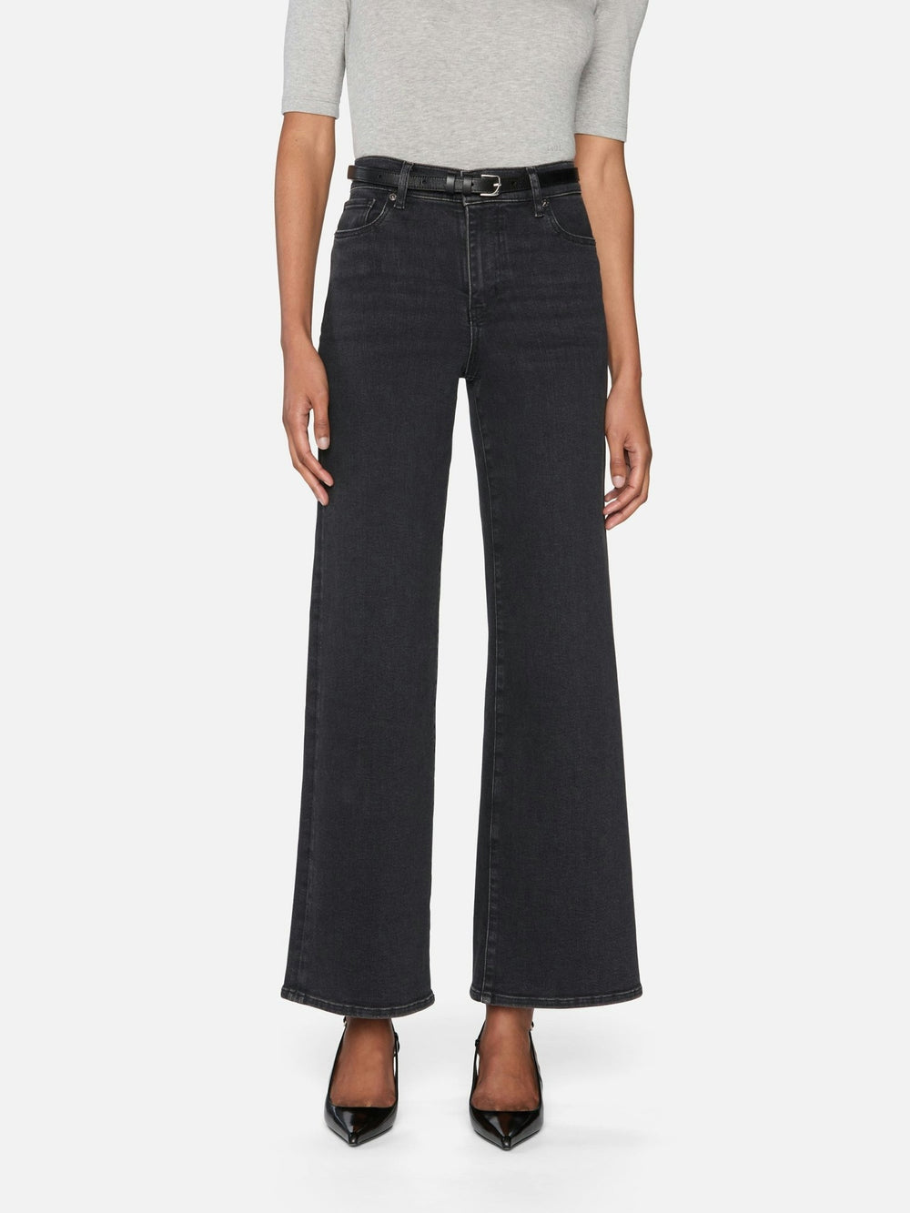 Le Slim Palazzo in Destroyer - obligato