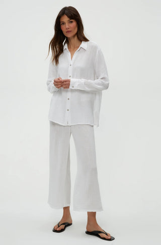 Leo Button Down Shirt in White - obligato