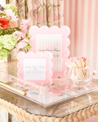 Light Pink Acrylic Picture Frame - obligato