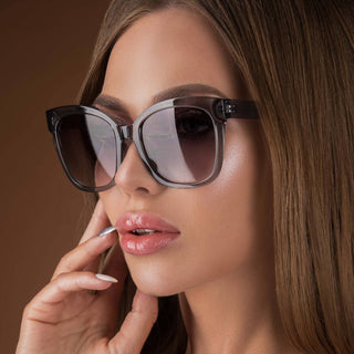 Lola Sunglasses: Gray - obligato