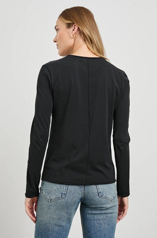 Long Sleeve Crew Neck T-Shirt in Black - obligato