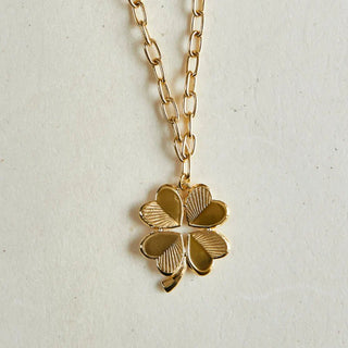 Luck and Love Clover Charm - obligato