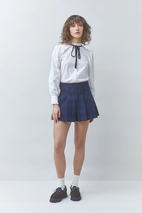 LUISA Flowy blouse with a bow tie - obligato