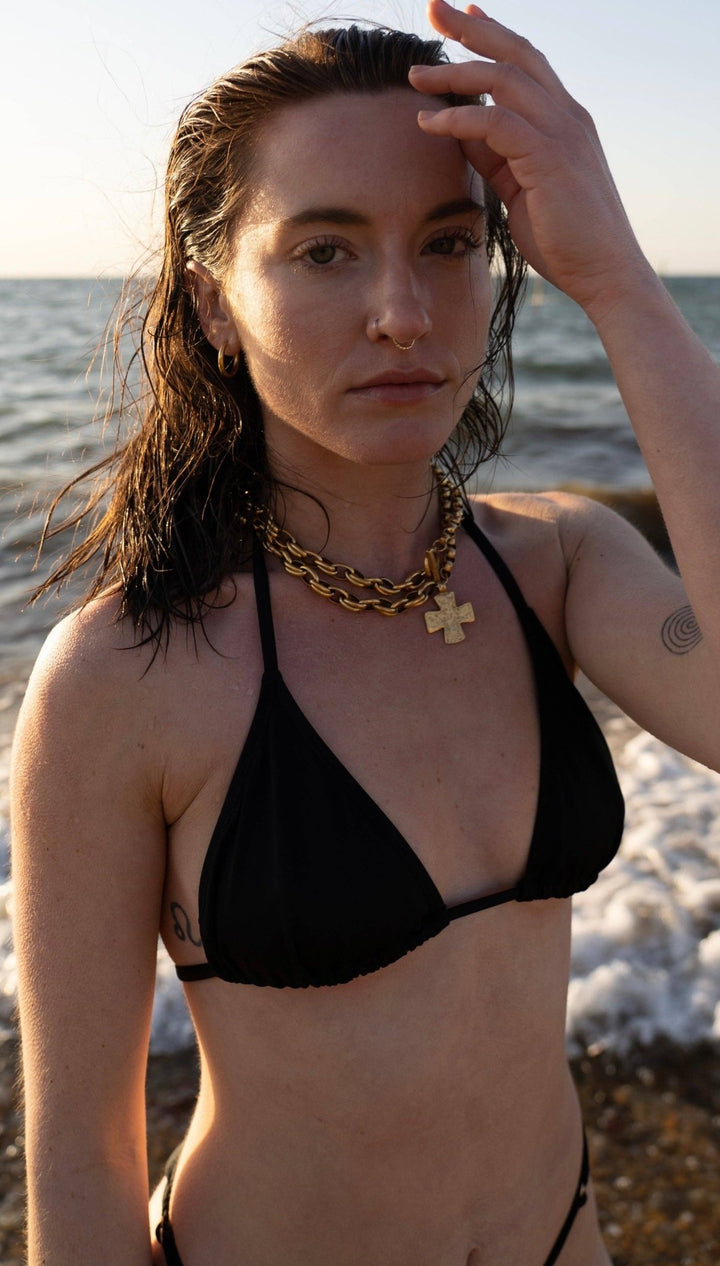 Madonna Chunky Cross Necklace - obligato