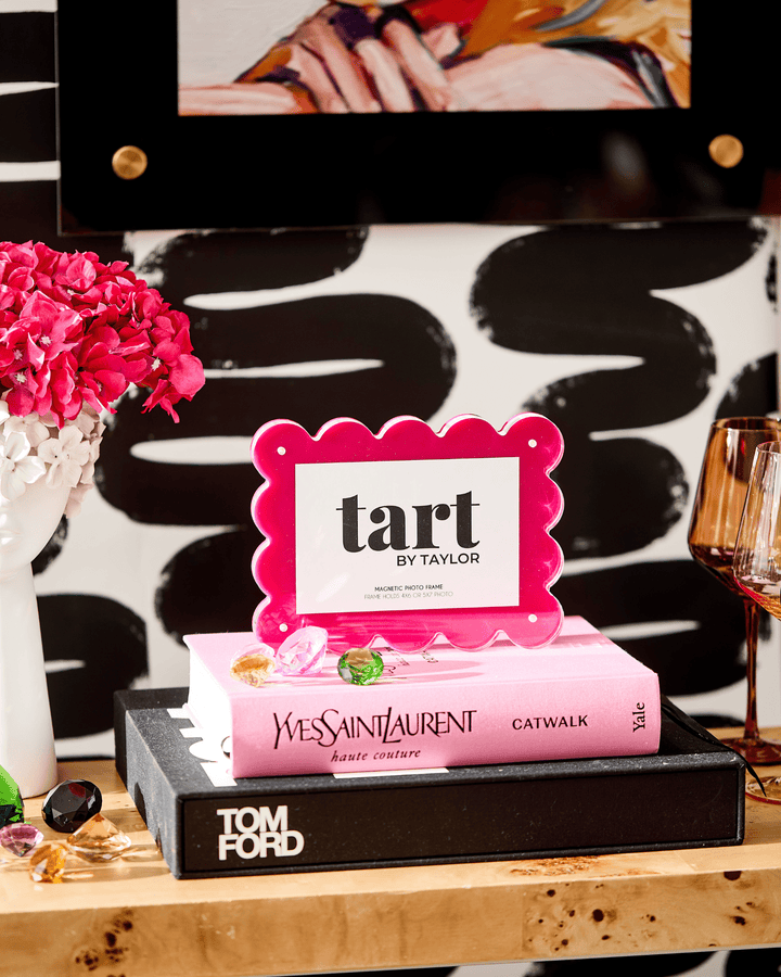 Magenta Acrylic Picture Frame - obligato