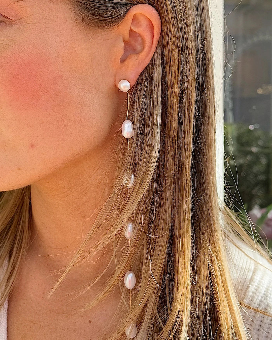 Malibu Pearl Drop Earring - obligato