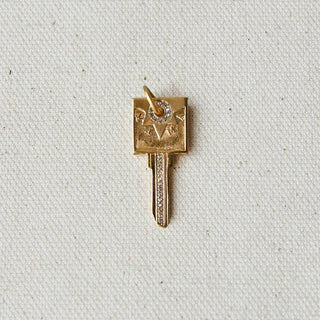 Mama Compass Key Charm - obligato