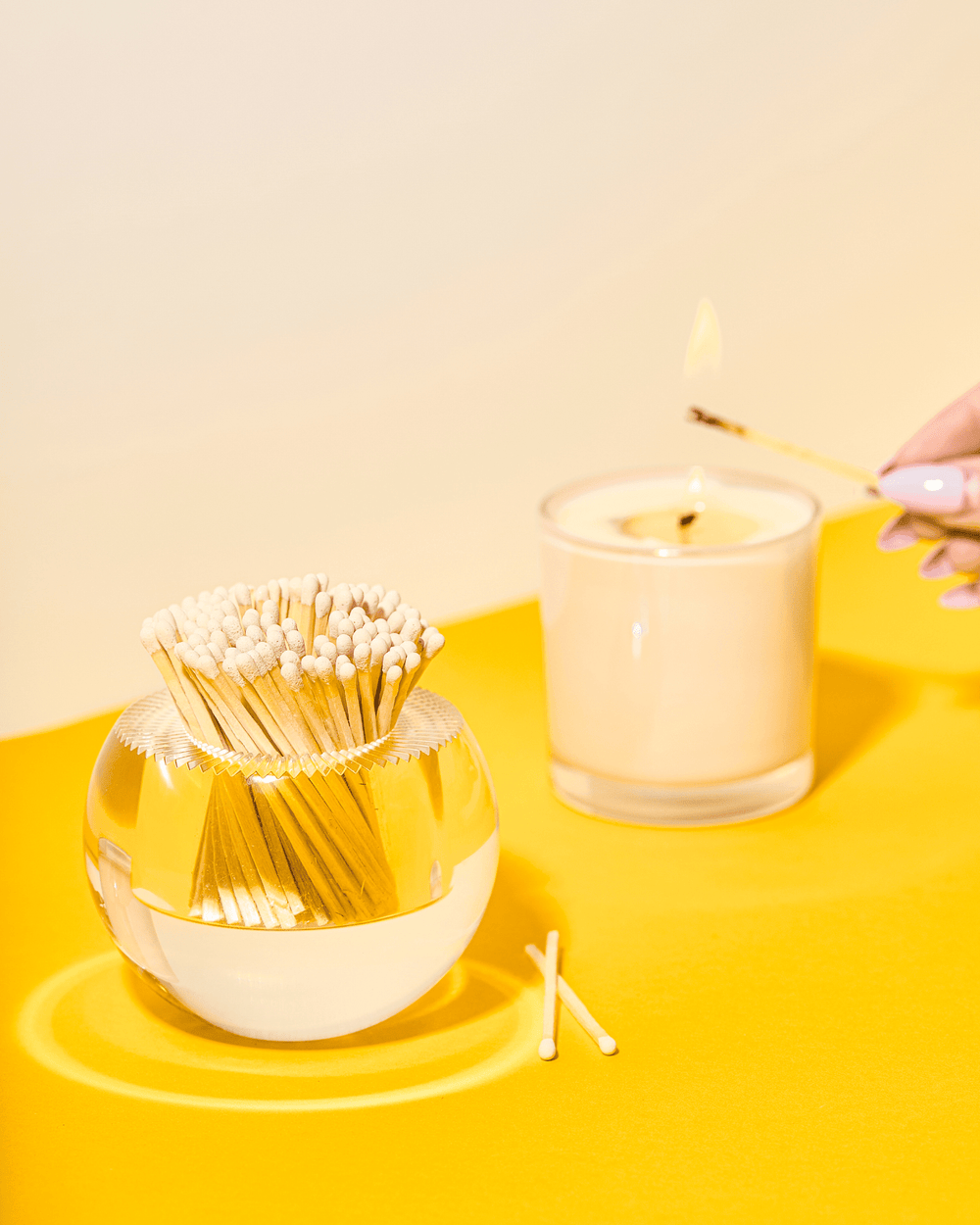 Match Striker - White Matches - obligato