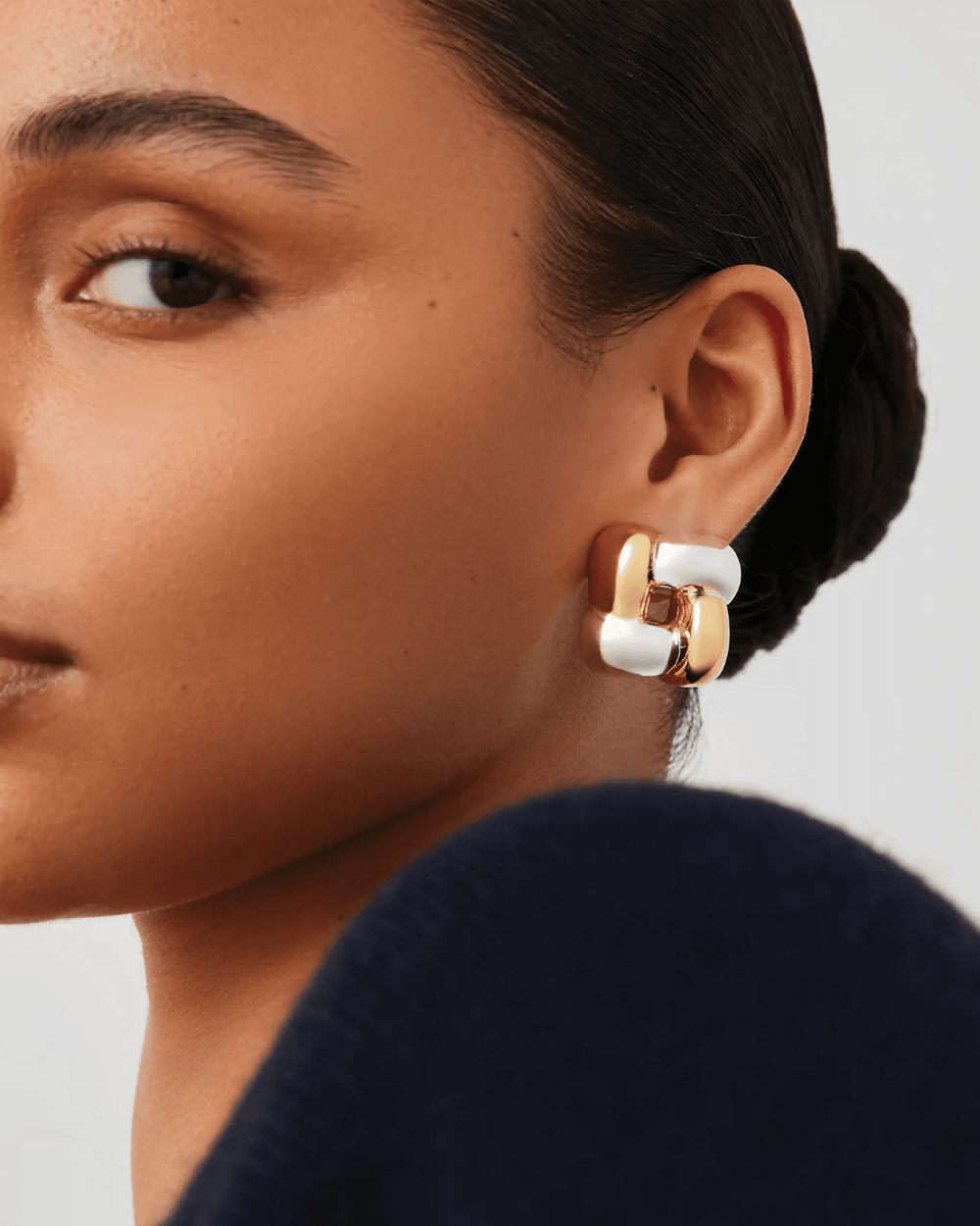 Medium Woven Square Earrings in Mixed Metals - obligato