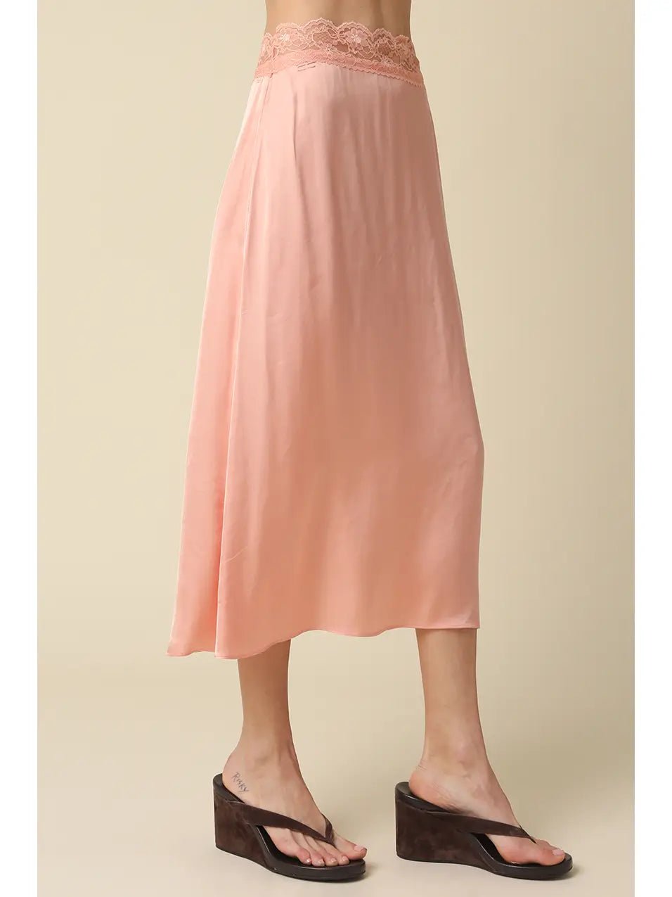 Melon Skirt with Lace Trim - obligato