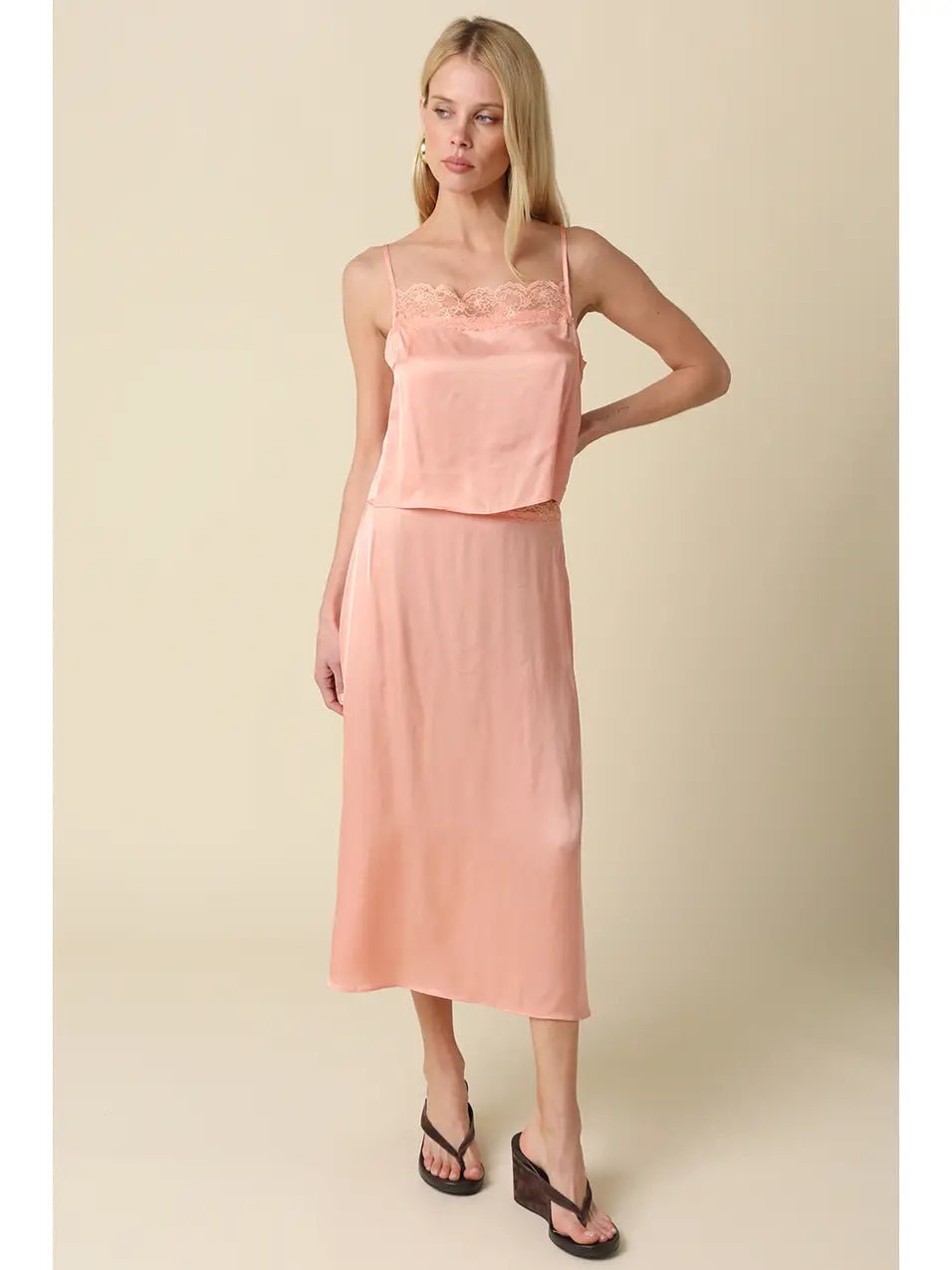 Melon Skirt with Lace Trim - obligato