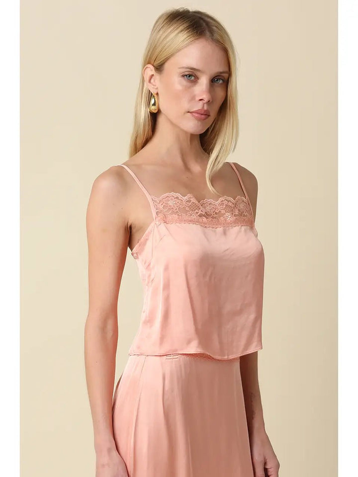Melon Top with Lace Trim - obligato