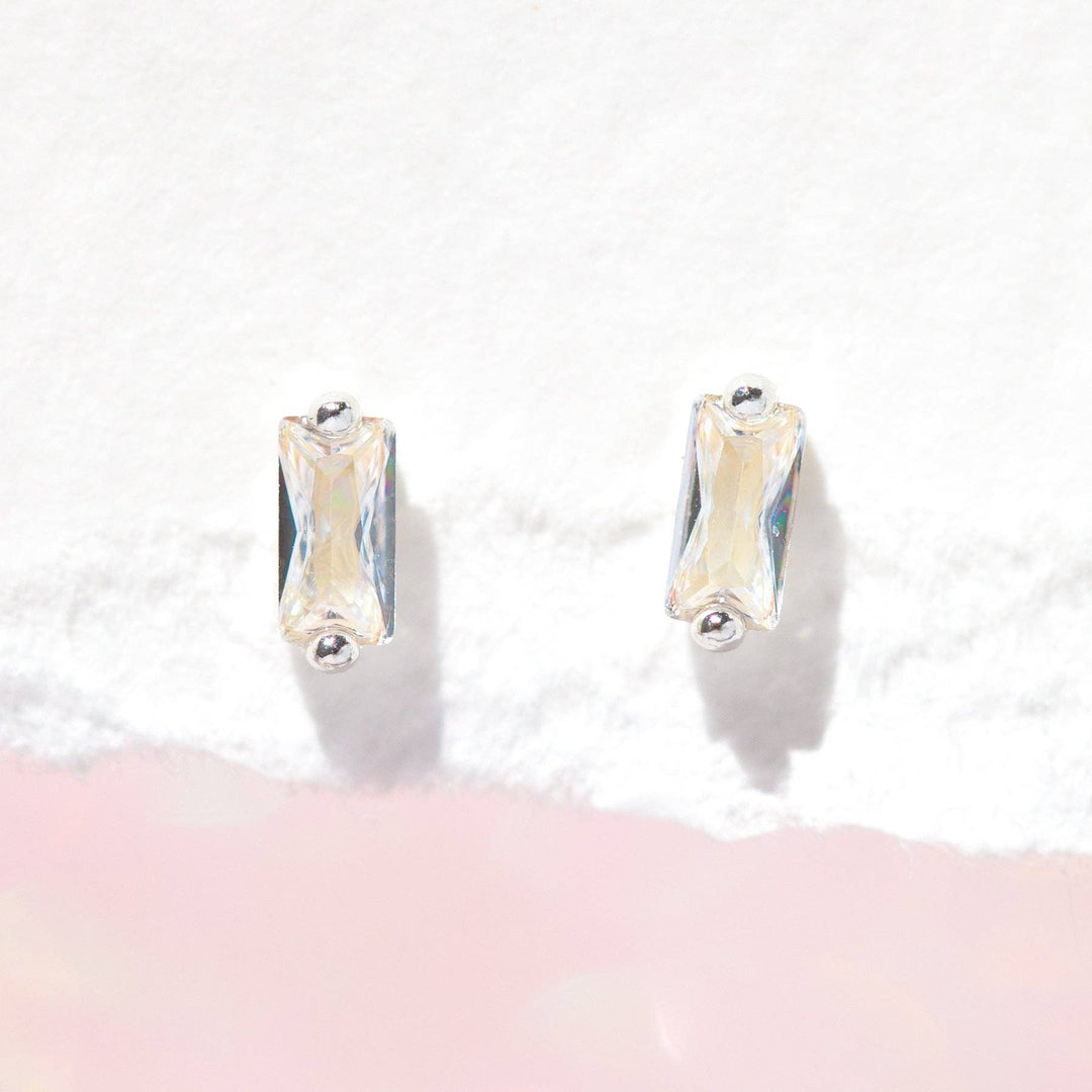Mini Baguette Studs: Rose Gold - obligato