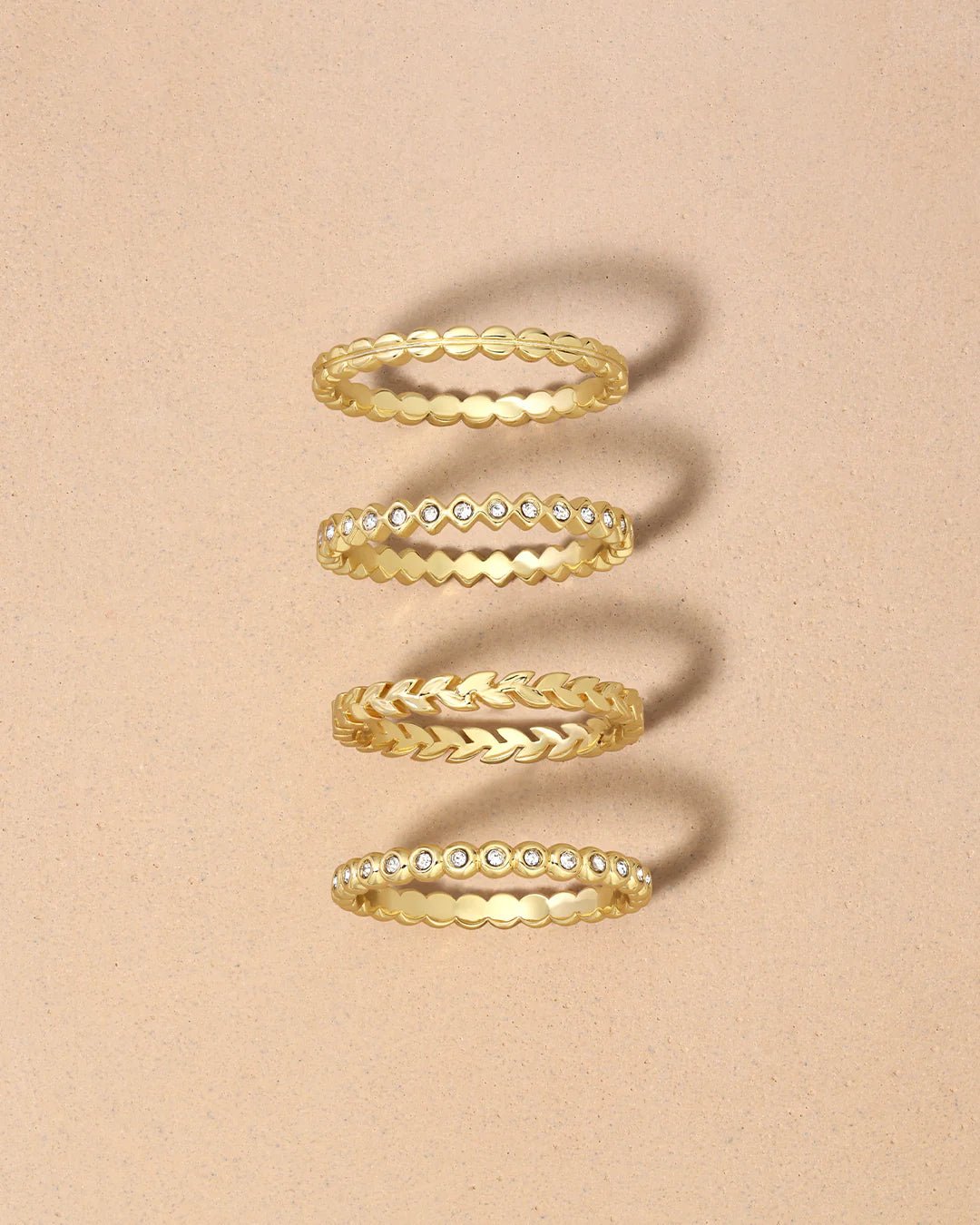 Mini Stackable Ring Set in Gold - obligato