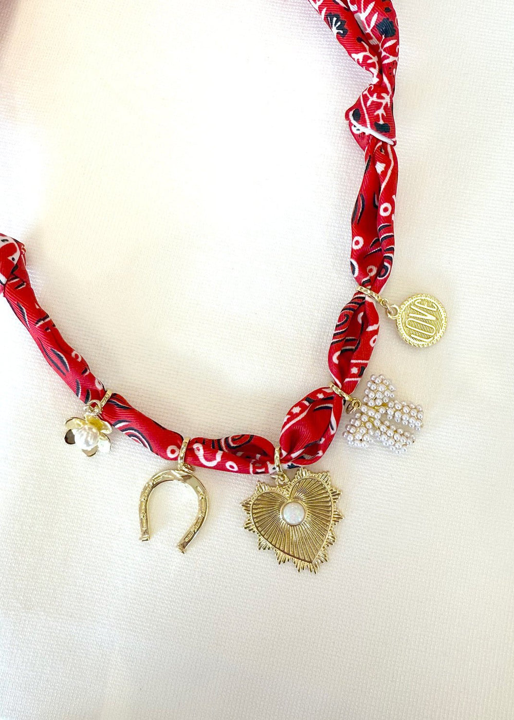 Mother of Pearl 5 Charm Red Bandana Necklace - obligato