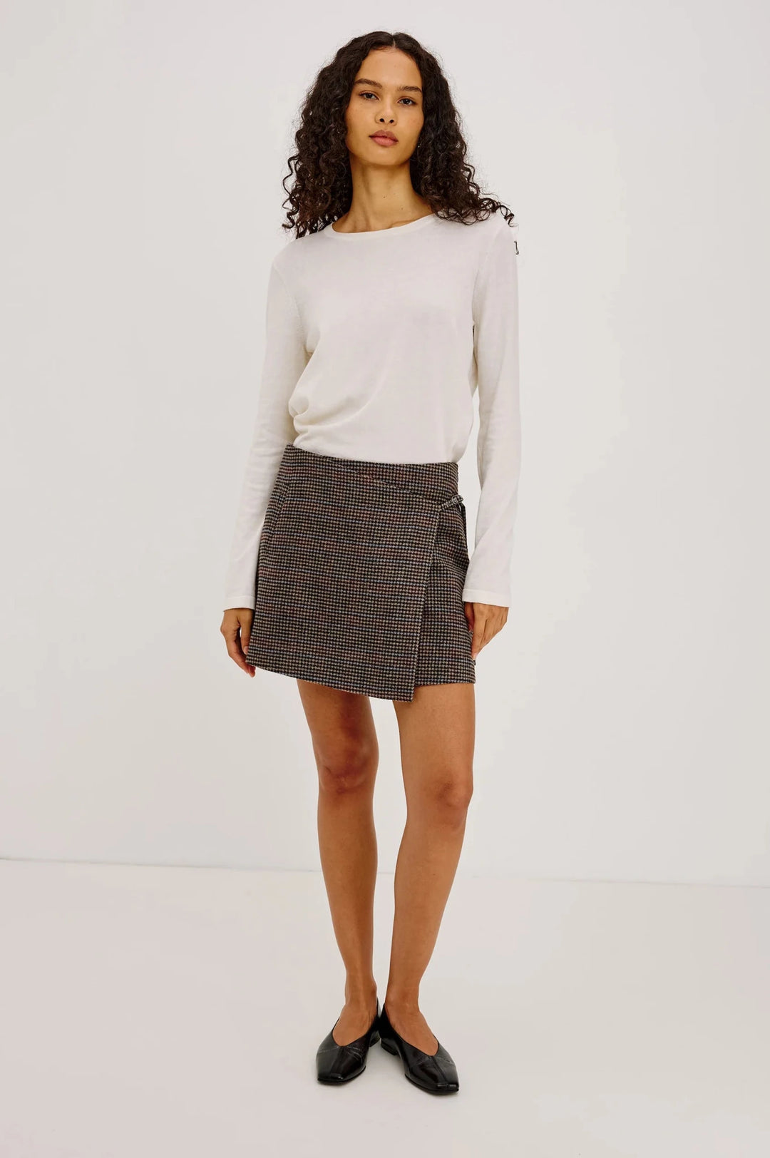 Nial Skirt in Oxford Plum - obligato