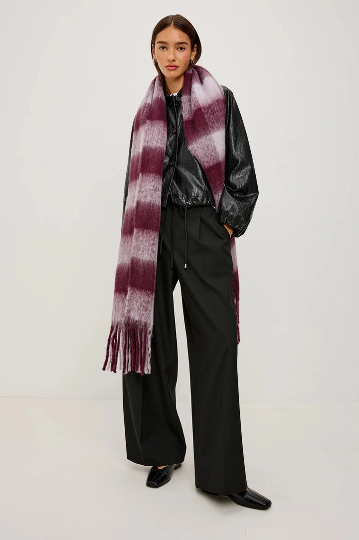 Oslo Scarf in Wine - obligato