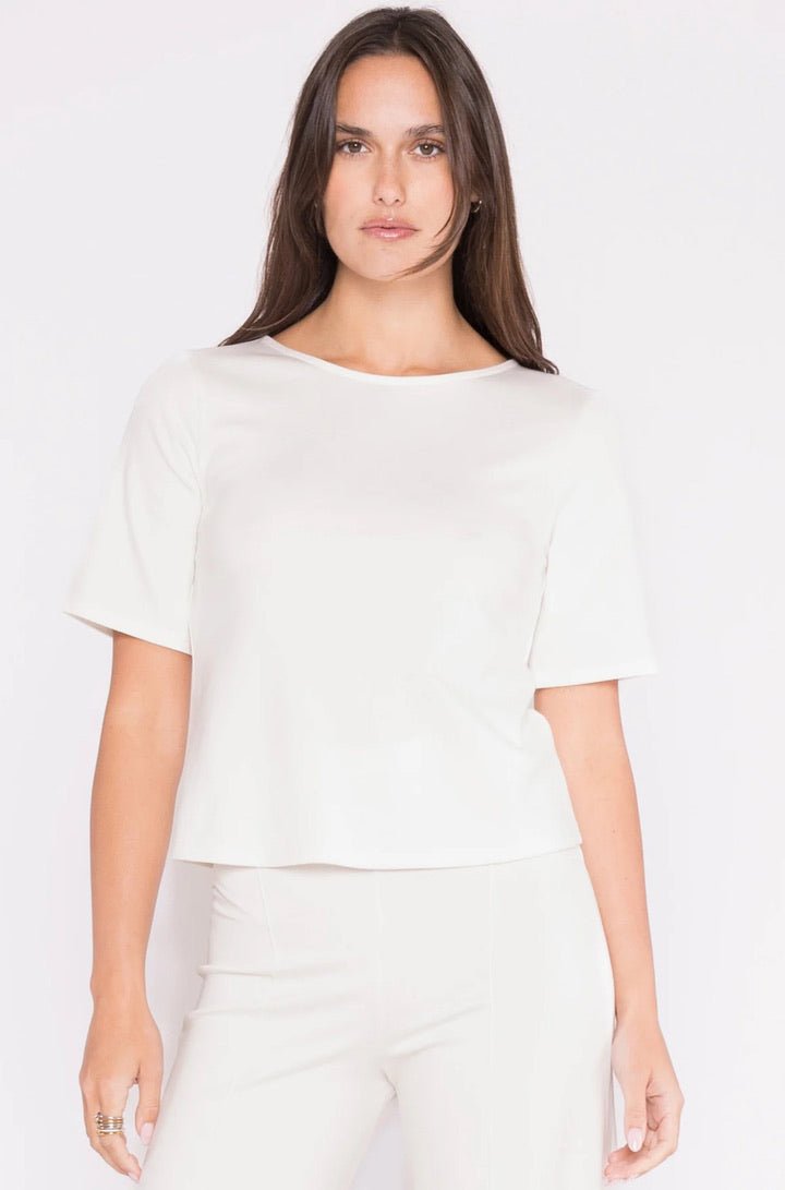 Ponte Knit Short Sleeve Top Extended - obligato