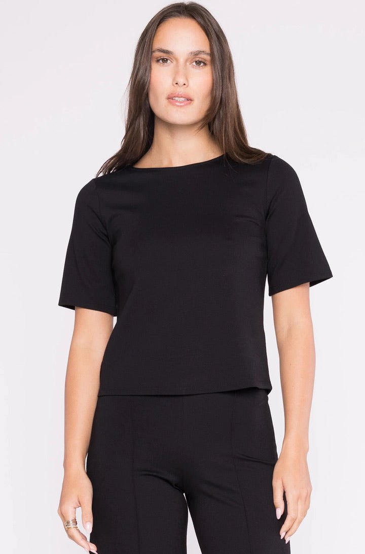 Ponte Knit Short Sleeve Top Extended - obligato