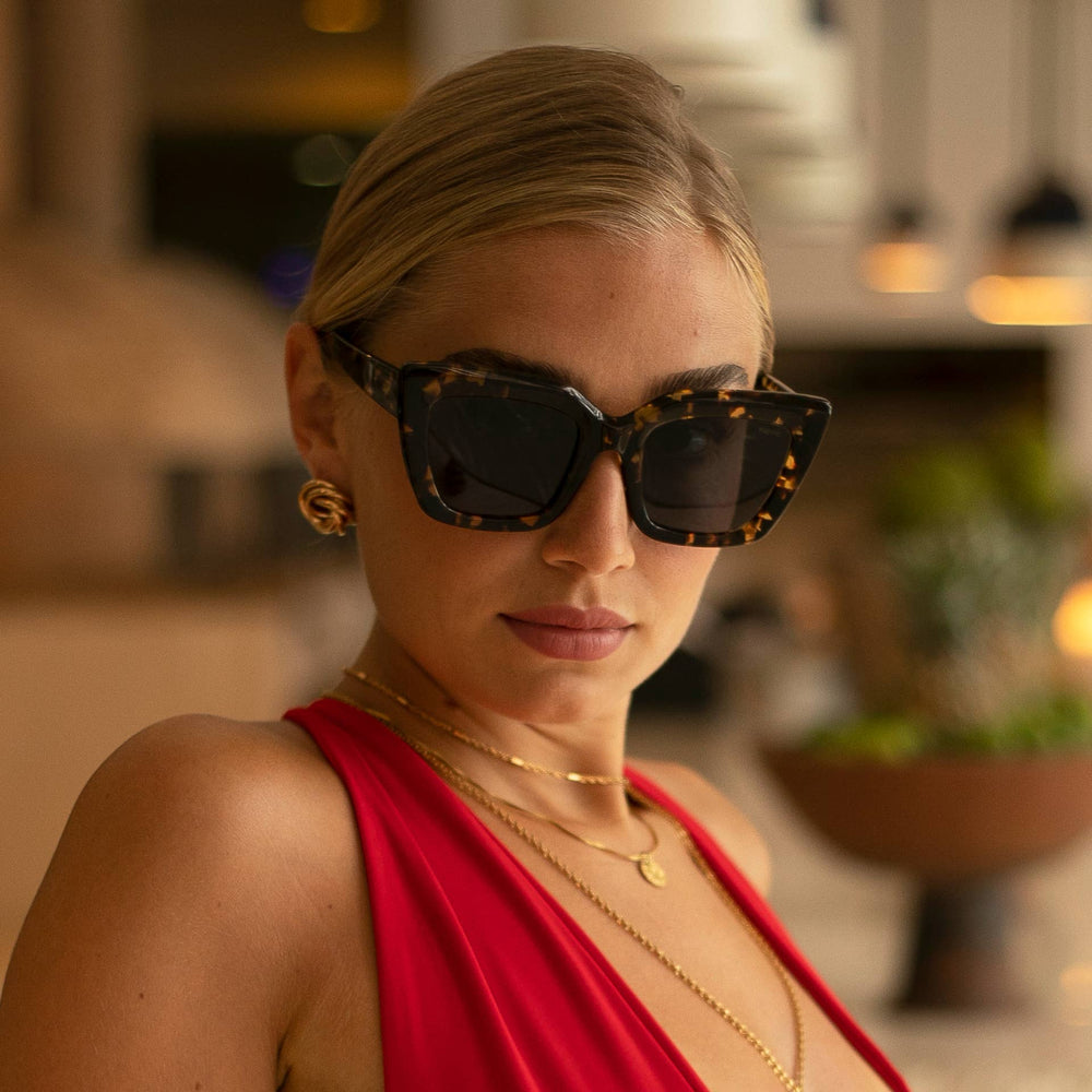 Portofino Acetate Oversized Cat Eye Sunglasses: Tortoise - obligato
