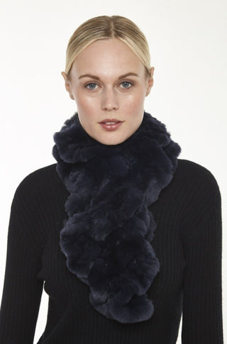 Pull - Through Ruffle Scarf - Navy - obligato