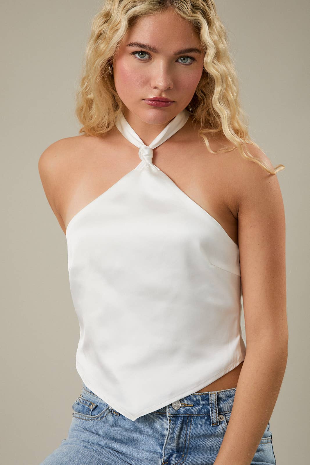 SATIN HALTER NECK TOP - obligato