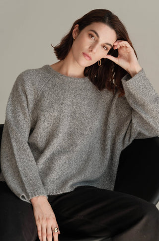 Sierra Crew Neck Sweater in Cloudy Gray - obligato