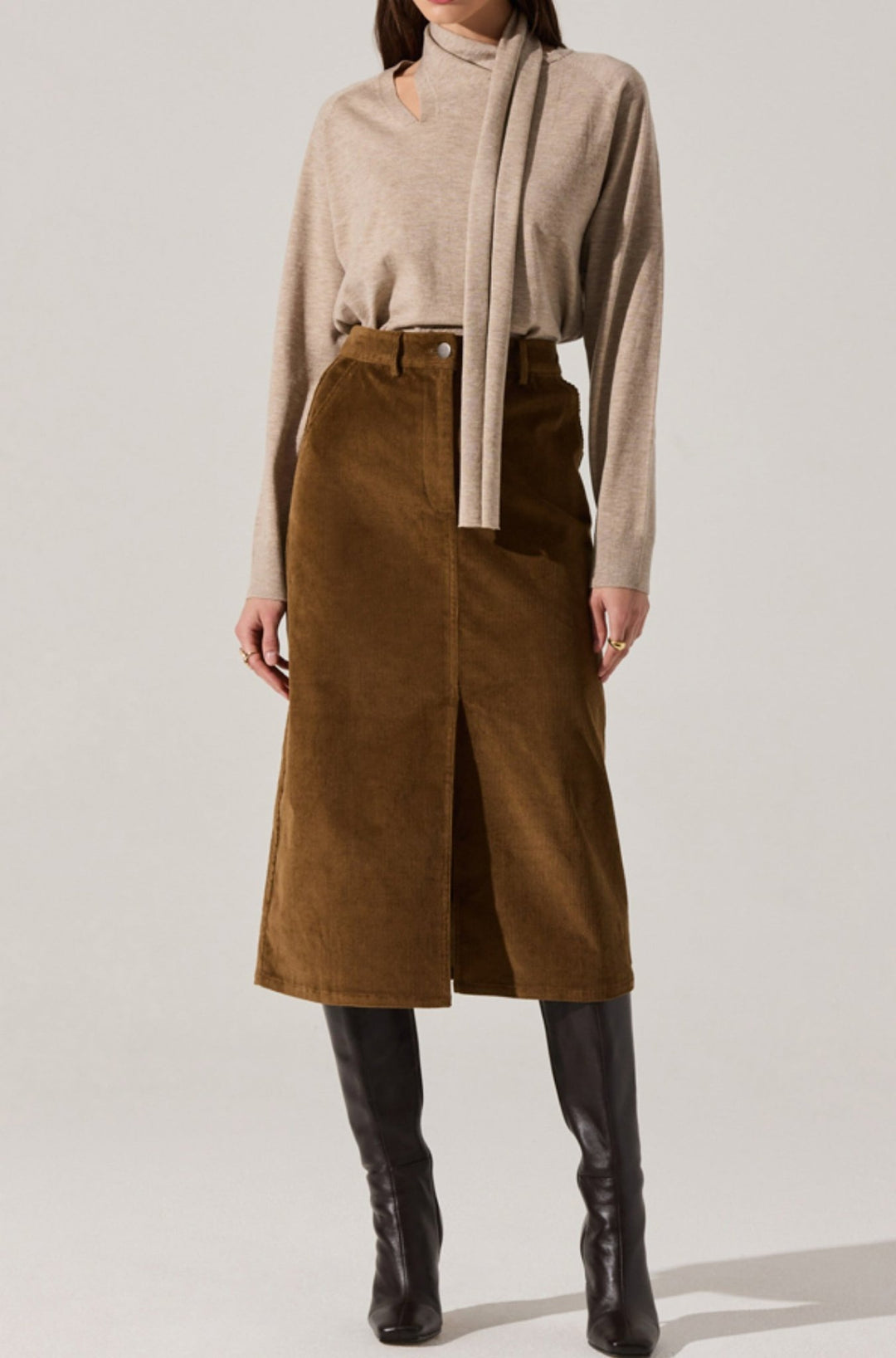 Silvana Sweater in Taupe - obligato