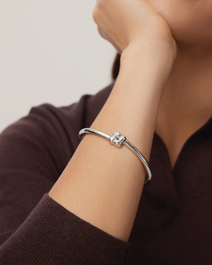 Slim Woven Square Bangle in Silver - obligato