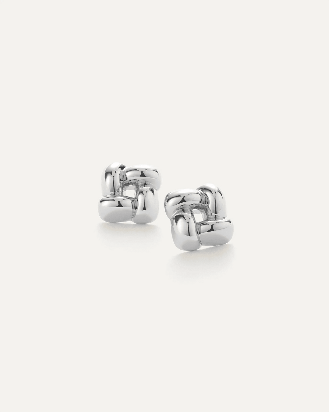 Small Woven Square Earrings in Silver - obligato