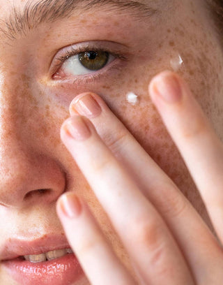 Smoothing Vitamin C Eye + Expression Lines Cream - obligato