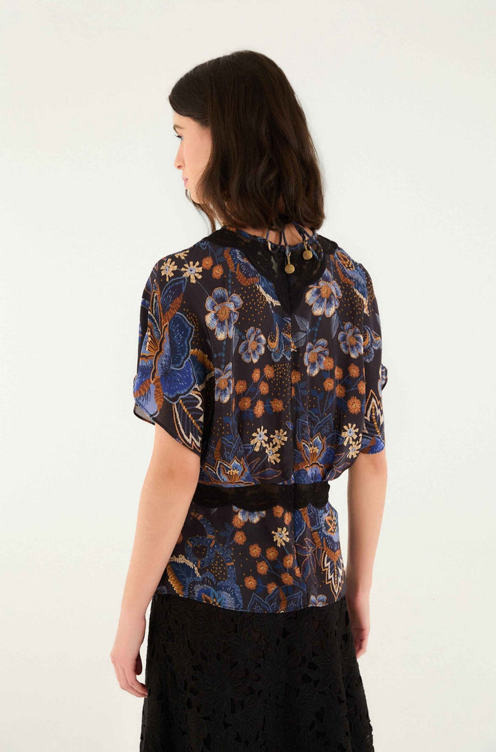 Snakes Bouquet Black Blouse - obligato