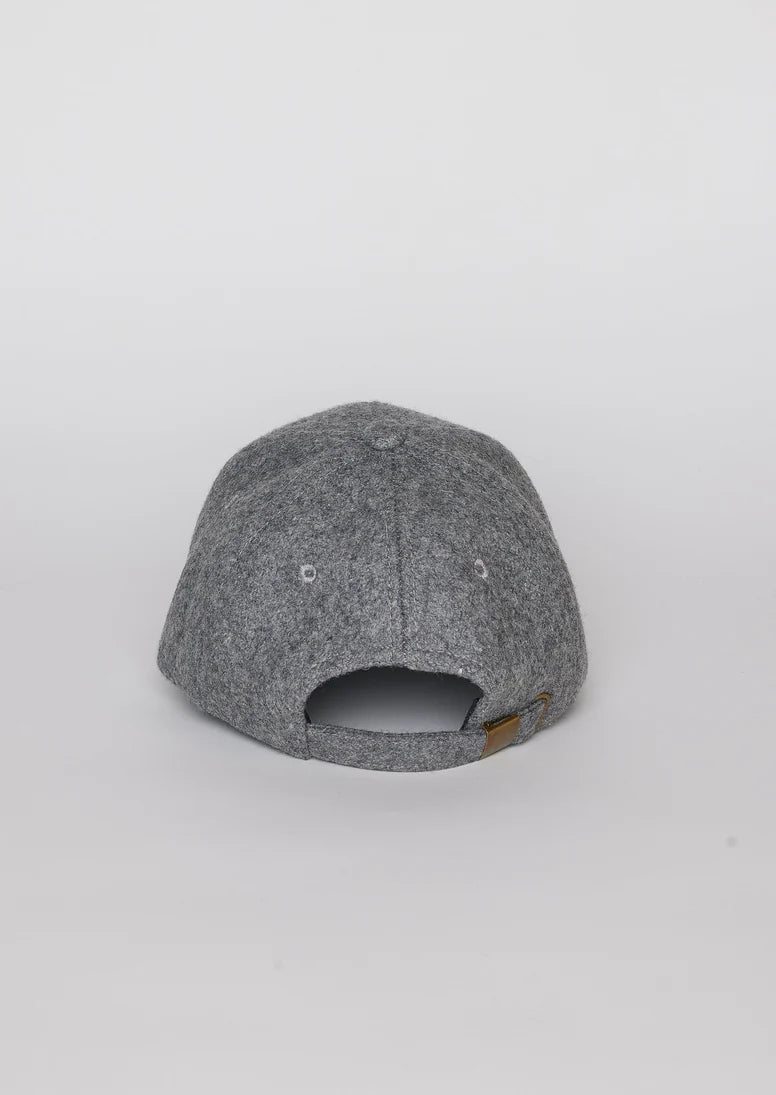 Solid Sherland Cap In Heather Grey - obligato