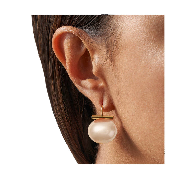 Statement Making Large Pebble Pearls : White - obligato