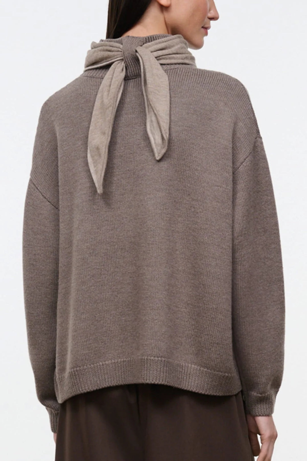 Winston Sweater in Sesame