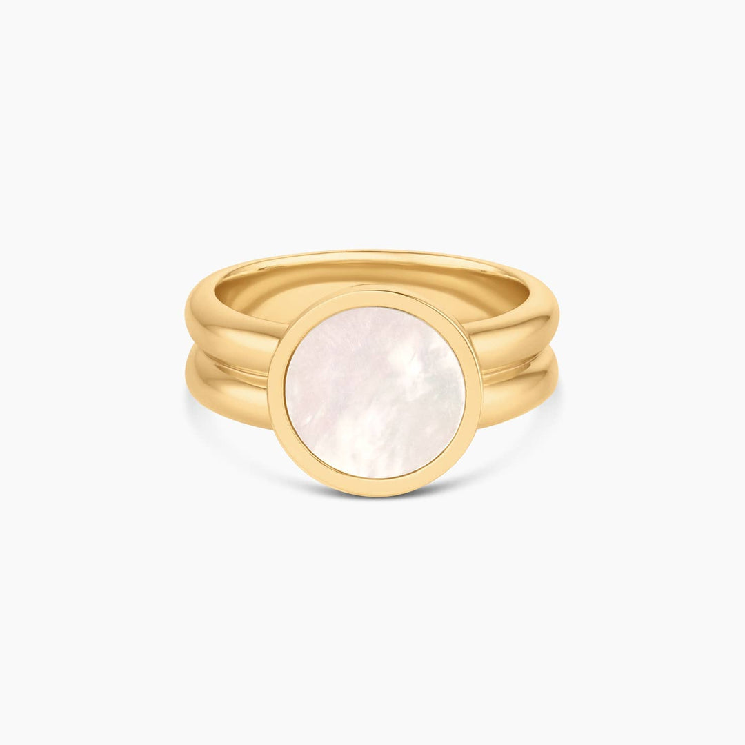 Svea Mother Of Pearl Ring: 6 - obligato