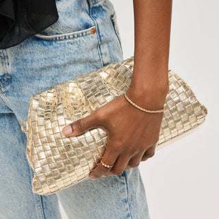 Tate Woven Frame Clutch: Gold - obligato