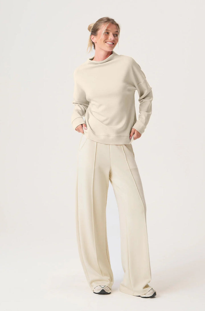 Taupe Get Away Top - obligato