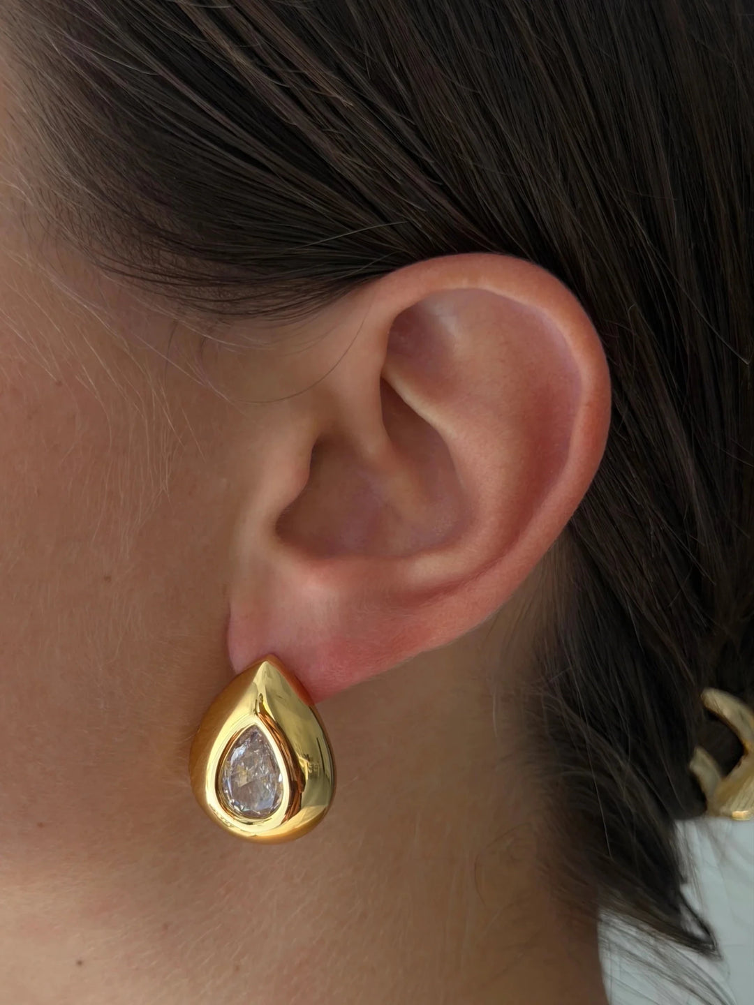Tribeca Teardrop Studs - obligato