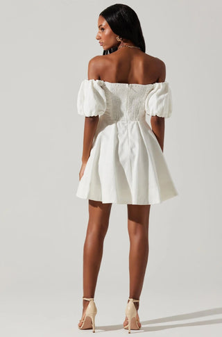 Ula Dress in White - obligato