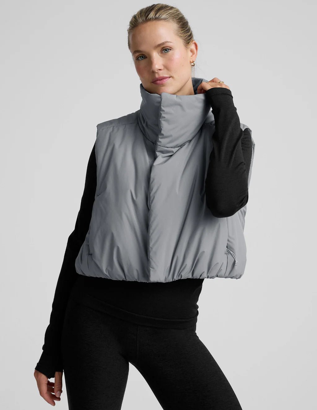 Warm Up Puffer Vest in Storm Gray - obligato