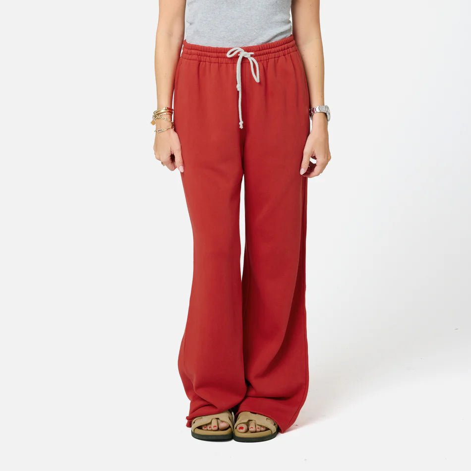 Weekend Barb Sweatpant in Red - obligato
