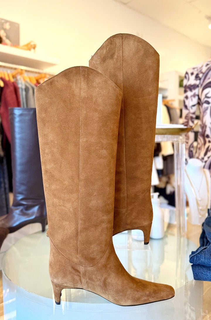 Western Wally Boot in Tan - obligato