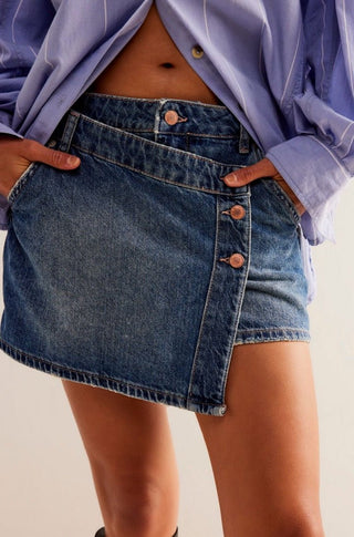 Wynne Denim Skirt in Cornflower - obligato